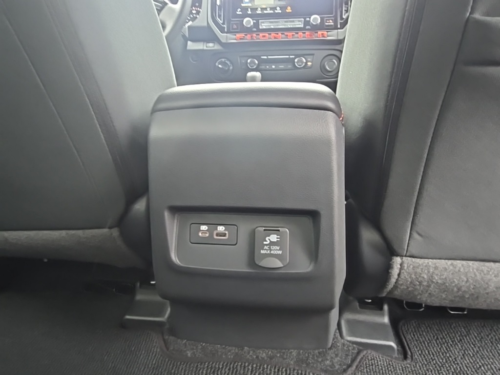 2026 Nissan Frontier Crew Cab PRO-4X photo 32