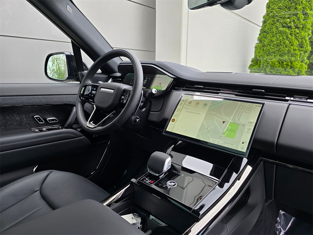 2025 Land Rover Range Rover Sport SE photo 30