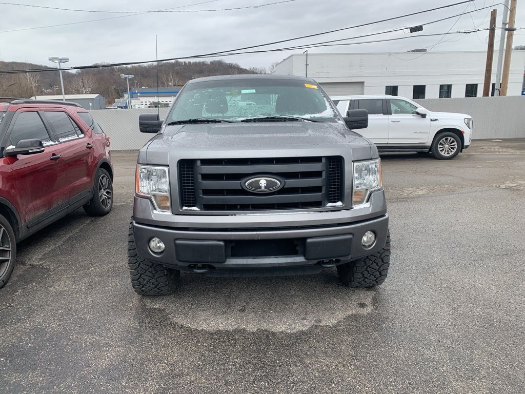 2010 Ford F-150 STX's photo