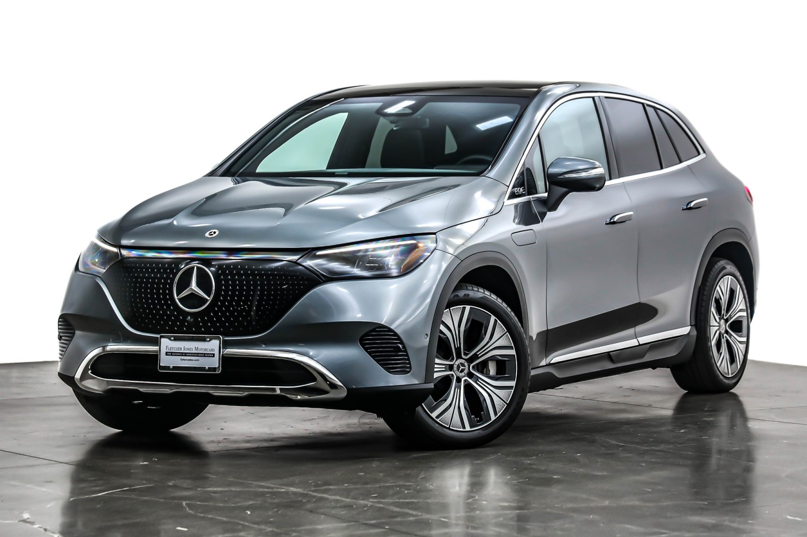 2023 Mercedes-Benz EQE SUV Base's photo