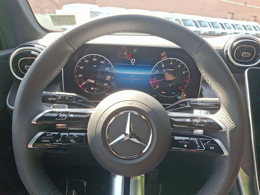 2025 Mercedes Benz GLC 300 4MATIC photo 14