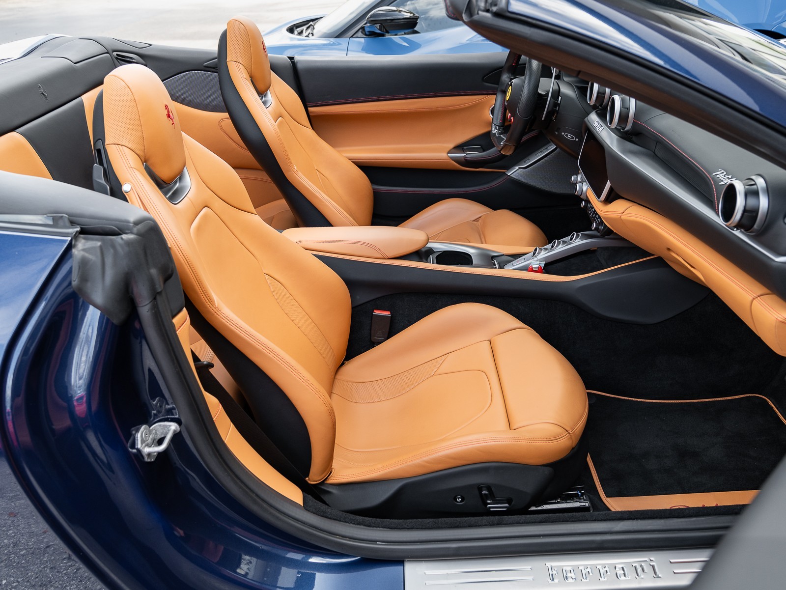 2019 Ferrari Portofino photo 45