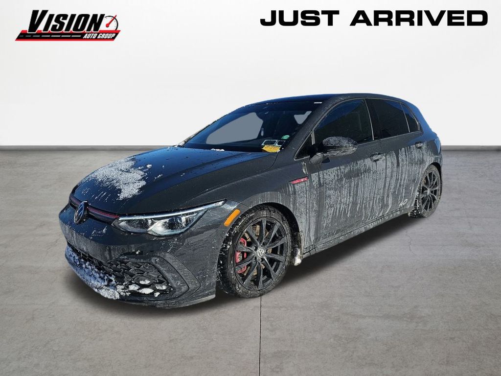 2023 Volkswagen Golf GTI 40TH Anniversary Edition's photo