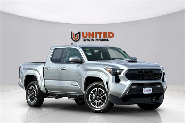 2026 Toyota Tacoma TRD Sport's photo
