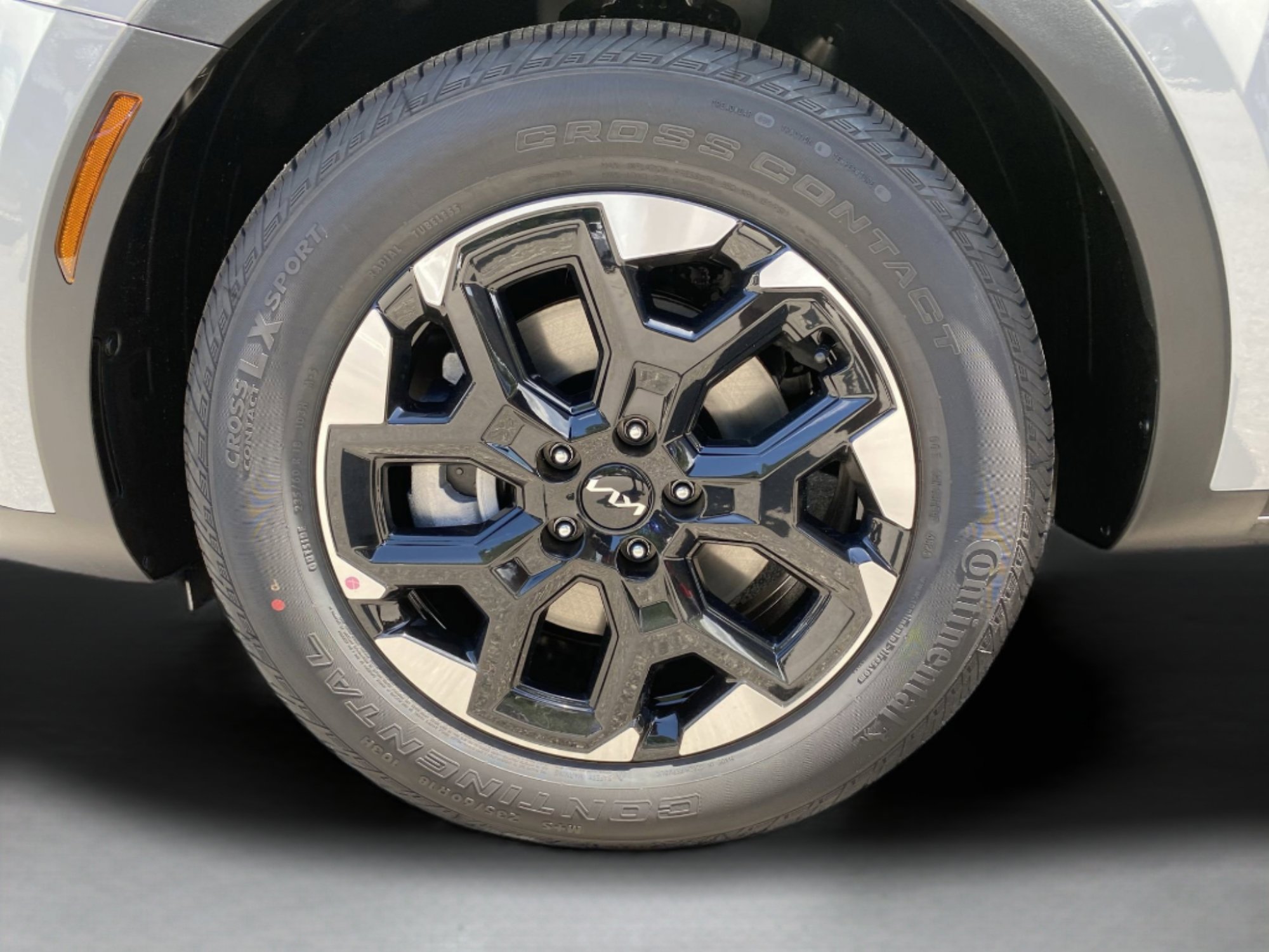 2025 Kia Sorento S photo 30