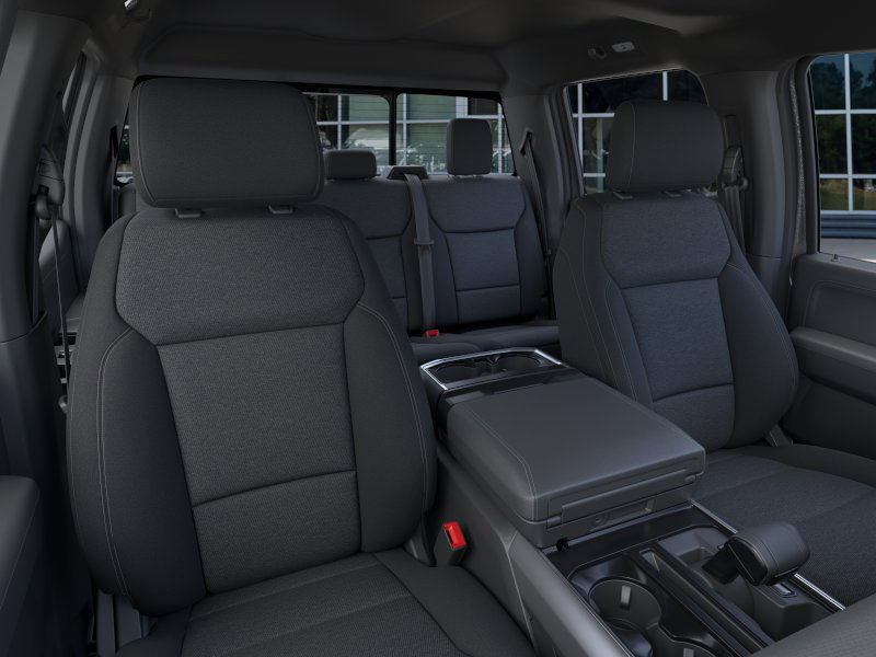 2025 Ford F-150 XLT photo 2