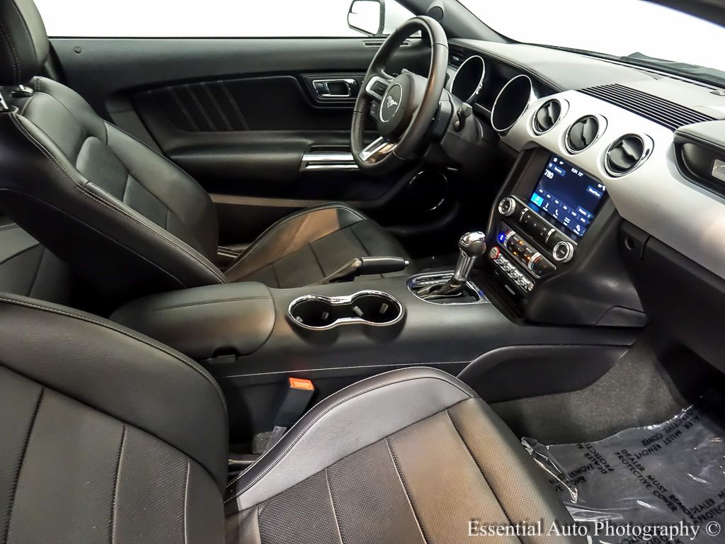 2017 FORD MUSTANG - Image 23