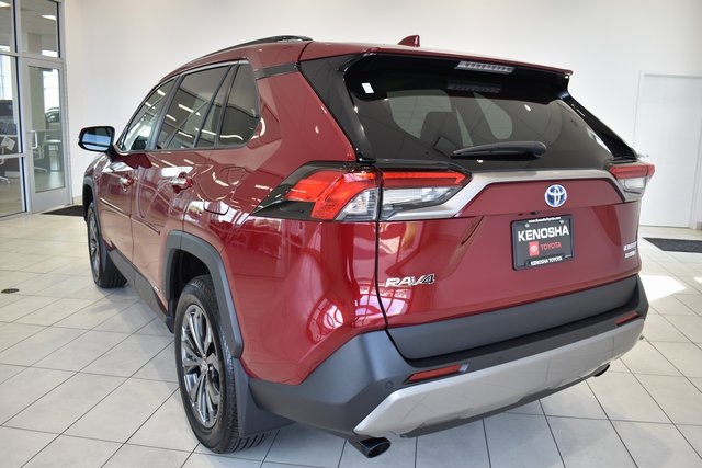 2024 Toyota RAV4 Hybrid Limited photo 6