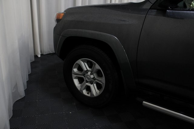 2021 Toyota 4Runner SR5 photo 7
