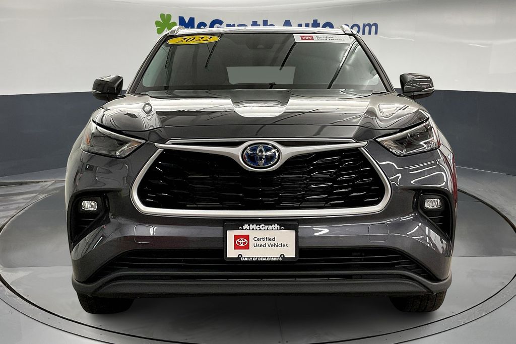 2022 Toyota Highlander Hybrid XLE photo 4