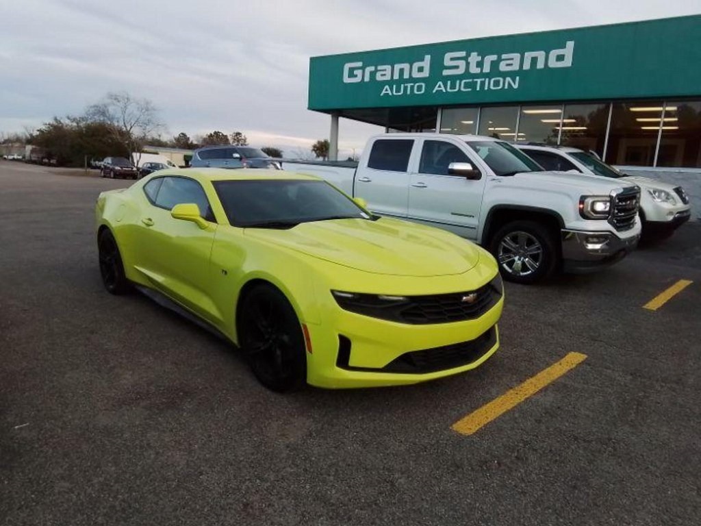 2021 Chevrolet Camaro 1LT's photo