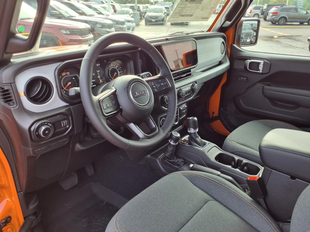 2025 Jeep Wrangler Sport S photo 6