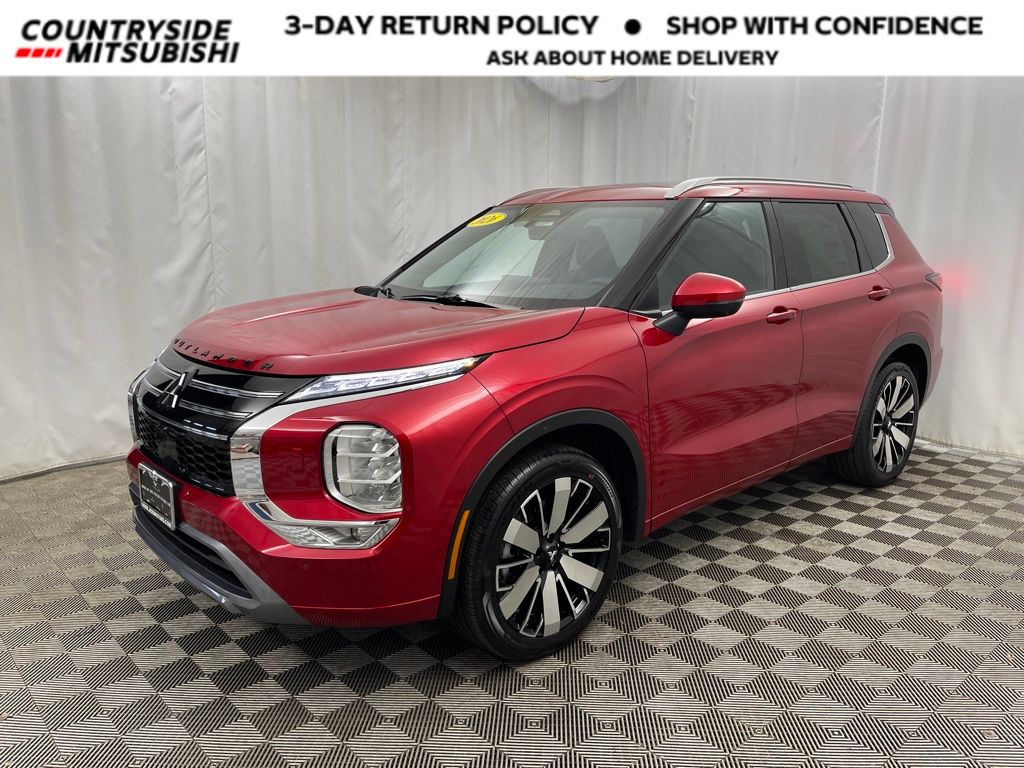 2026 Mitsubishi Outlander SEL's photo