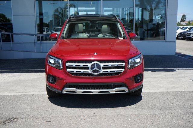 2022 Mercedes Benz GLB 250 photo 3