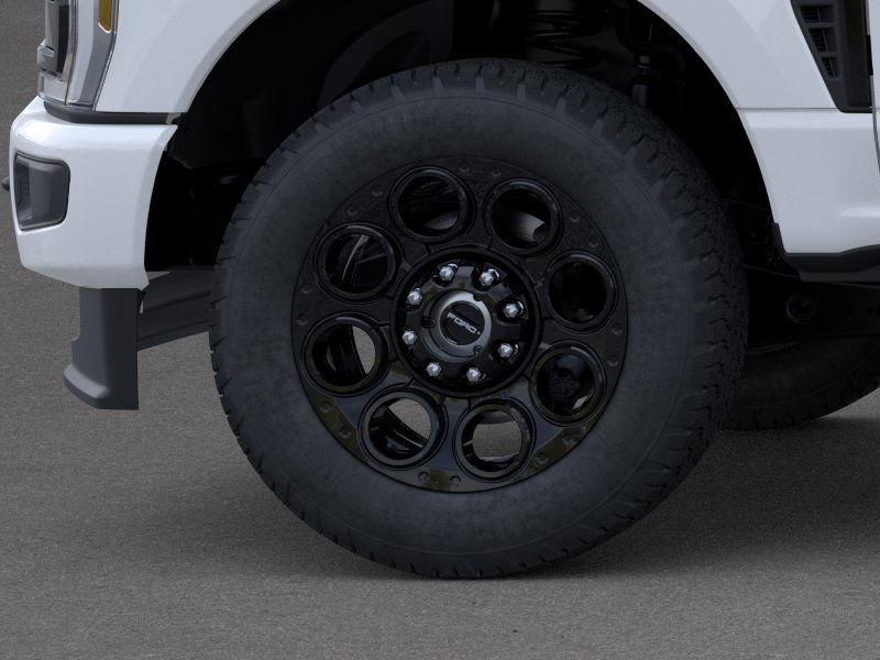 2026 Ford F-350 XLT photo 17