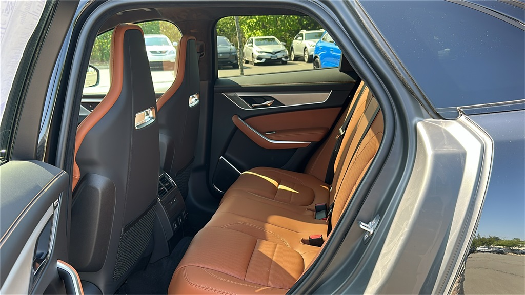 2026 Jaguar F-PACE P250 R-Dynamic S photo 23