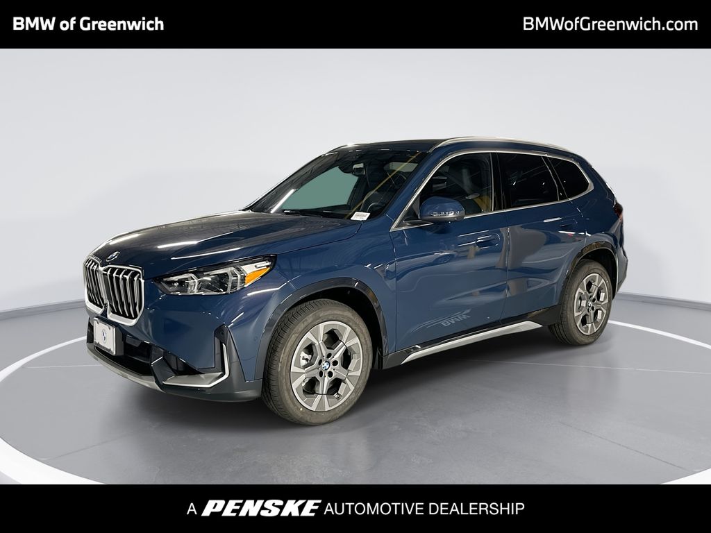 2026 BMW X1 28i's photo