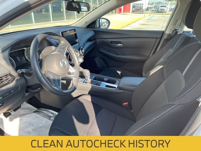 2023 Nissan Sentra SV photo 3