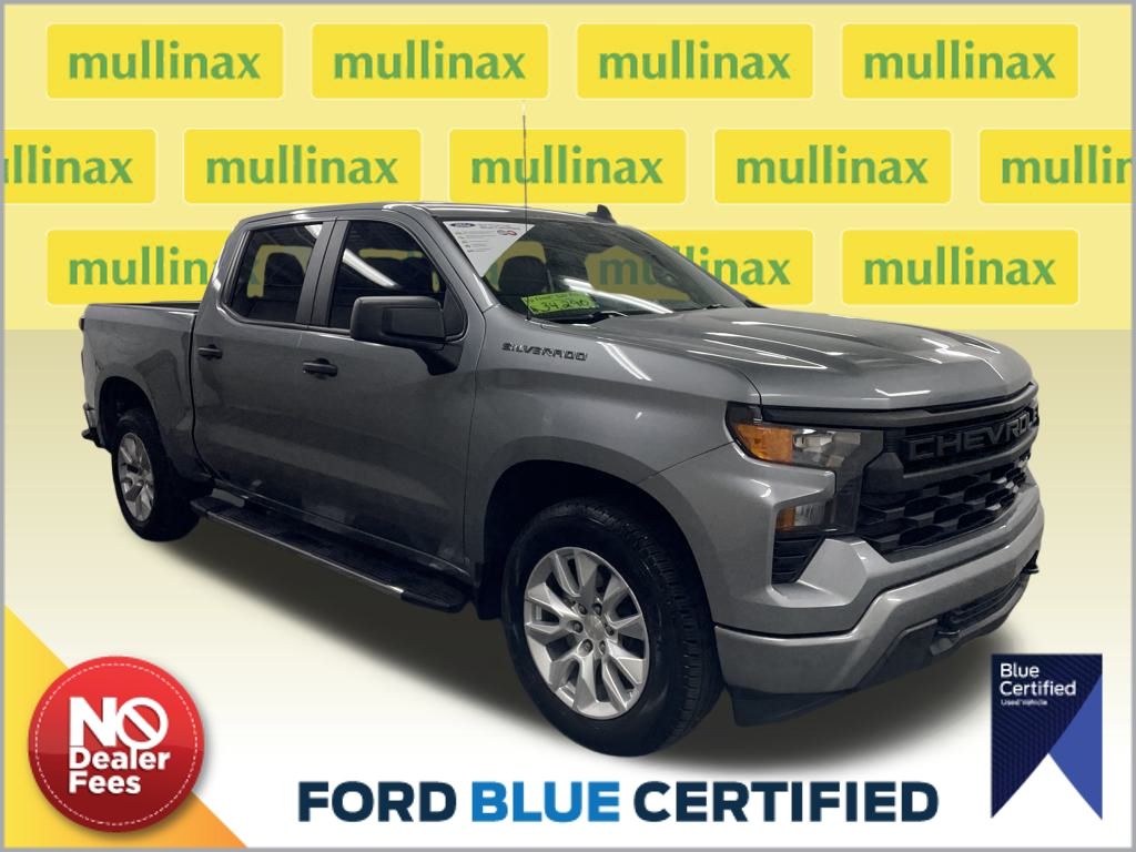 2024 Chevrolet Silverado 1500 Custom's photo