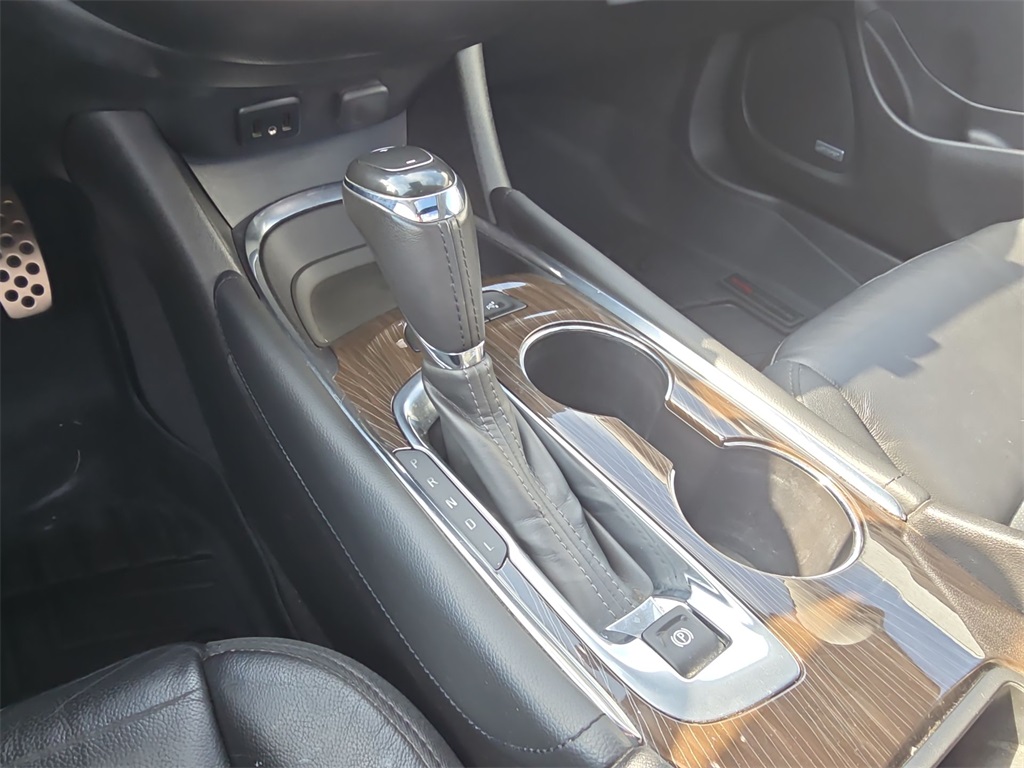 2017 Chevrolet Malibu Premier photo 16
