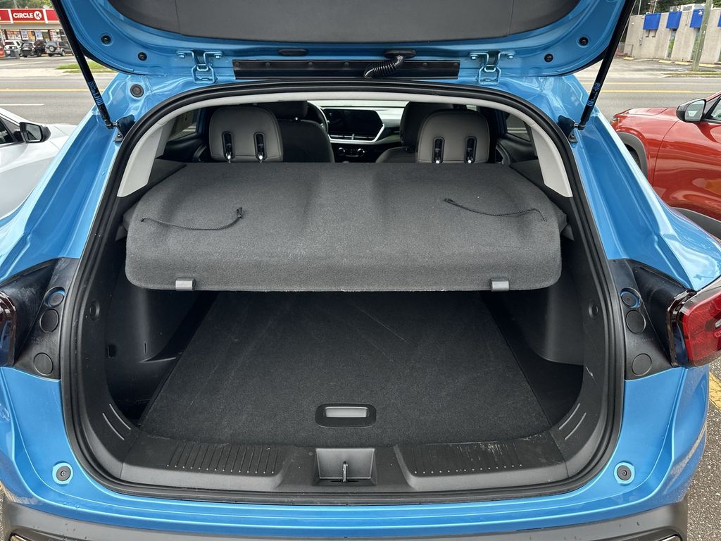 2025 Chevrolet Trax ACTIV photo 28