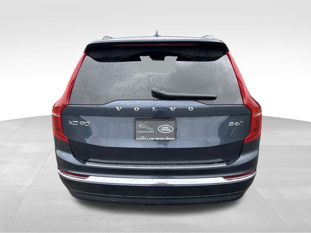 2025 Volvo XC90 Plus photo 7
