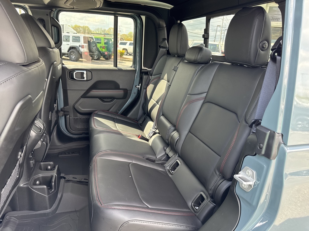2025 Jeep Gladiator Rubicon photo 21