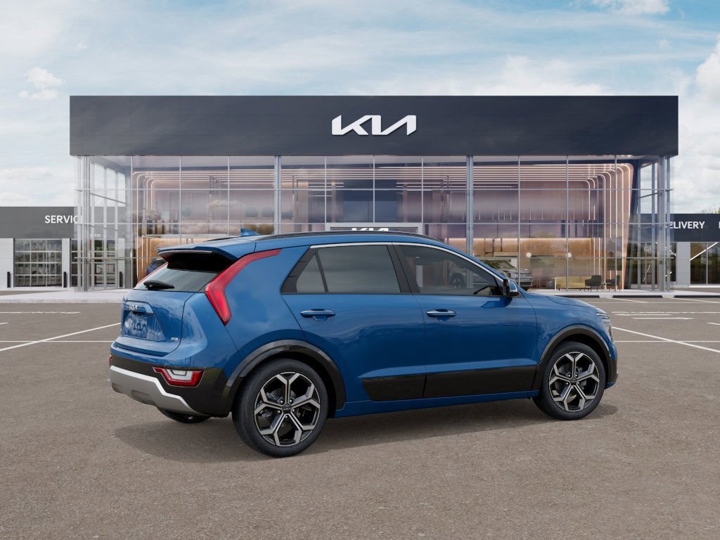 2025 Kia Niro SX Touring photo 5