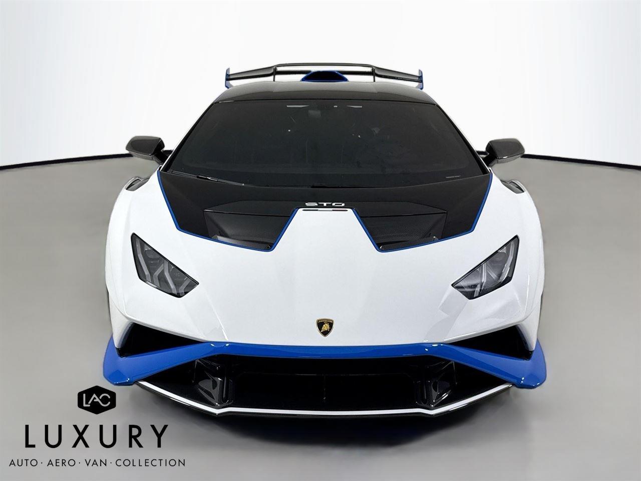 2023 Lamborghini Huracan STO STO photo 9