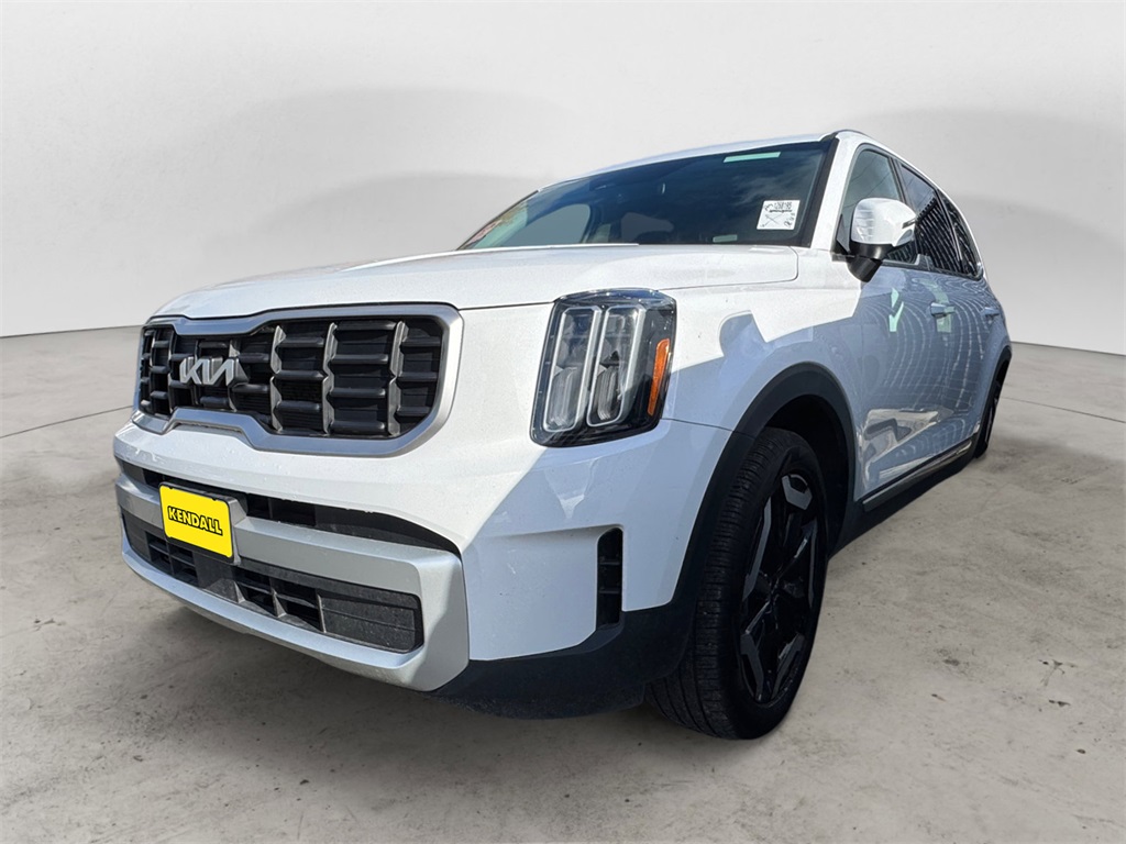 2025 Kia Telluride S's photo