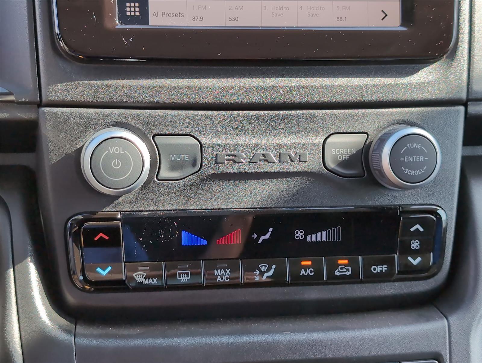 2025 Ram ProMaster 1500 photo 15