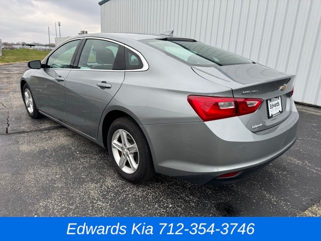2024 Chevrolet Malibu 1LT photo 4