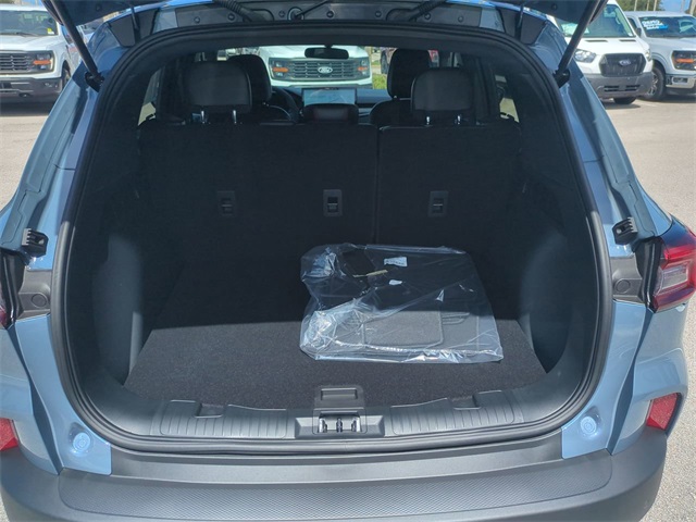 2025 Ford Escape ST-Line photo 12