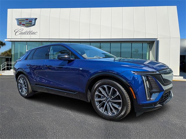 2025 Cadillac LYRIQ Sport 1's photo