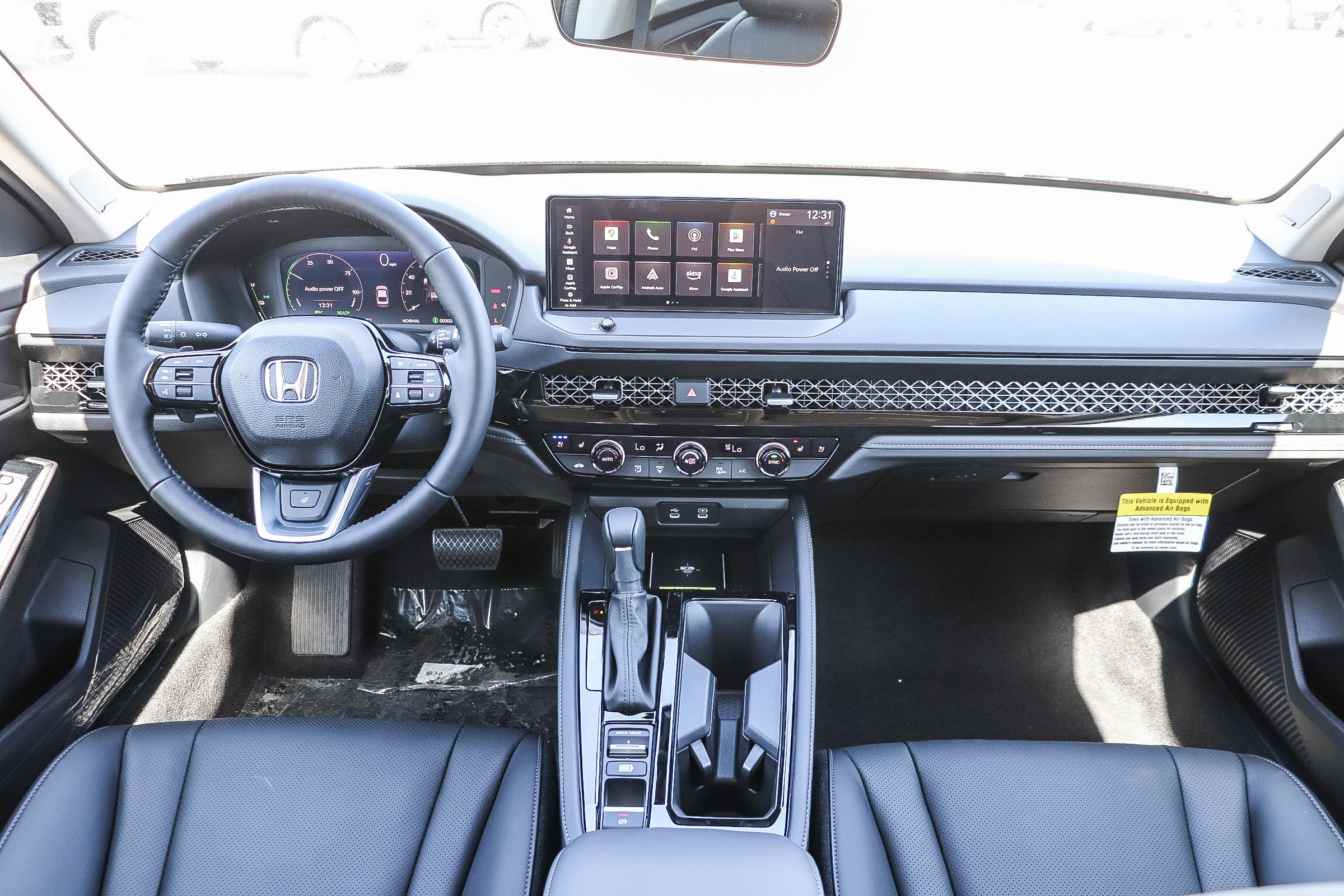 2025 Honda Accord Hybrid Touring photo 13