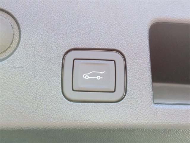 2026 Chevrolet Equinox LT photo 10