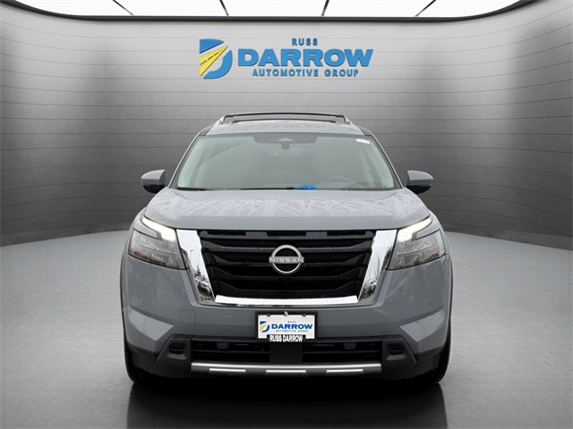 2025 Nissan Pathfinder Platinum photo 7