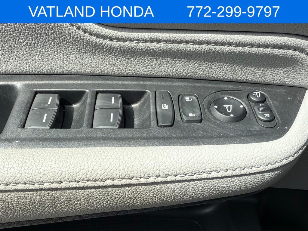 2023 Honda Odyssey Elite photo 13