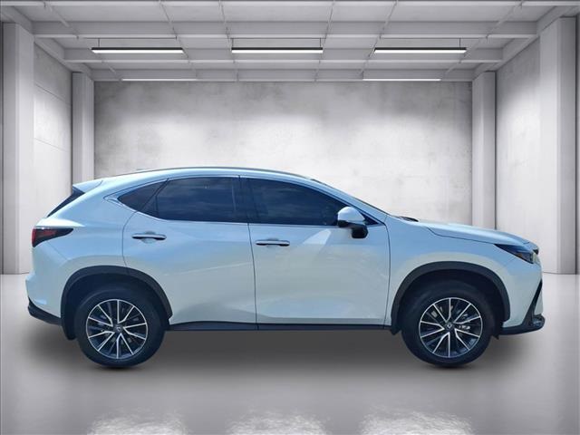 2025 Lexus NX 250 Premium photo 2