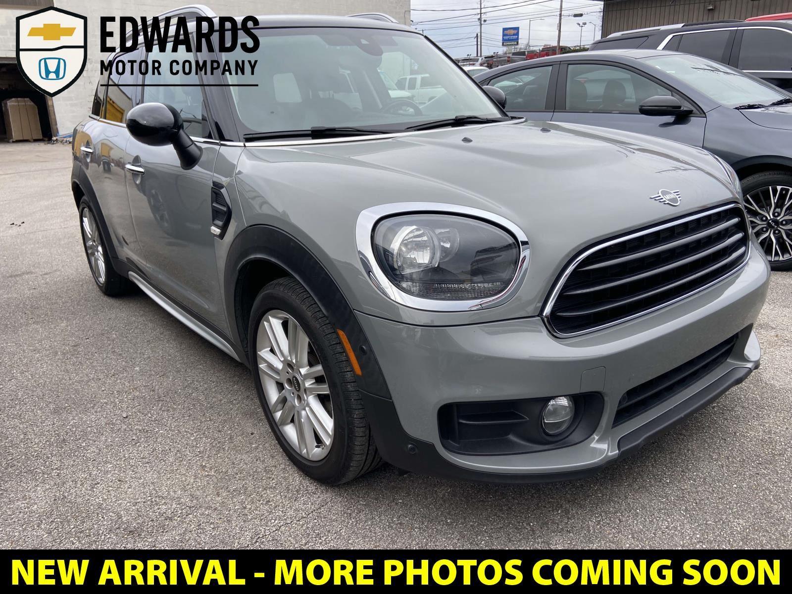 2019 MINI Countryman Base's photo
