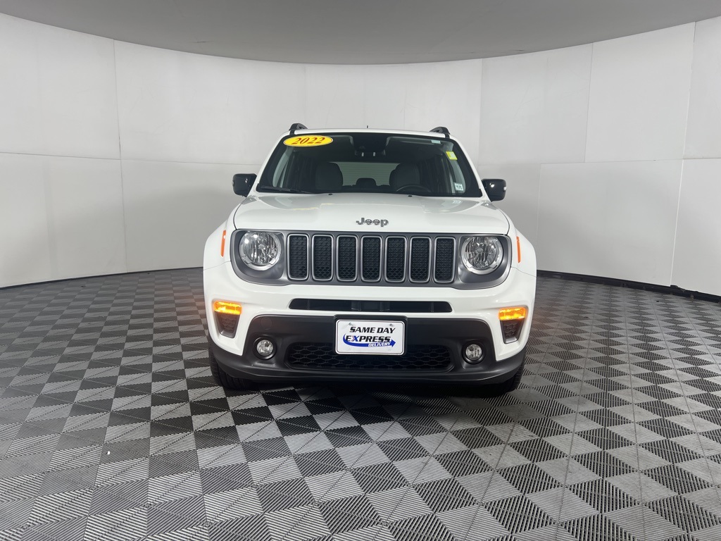 2022 Jeep Renegade Limited photo 16