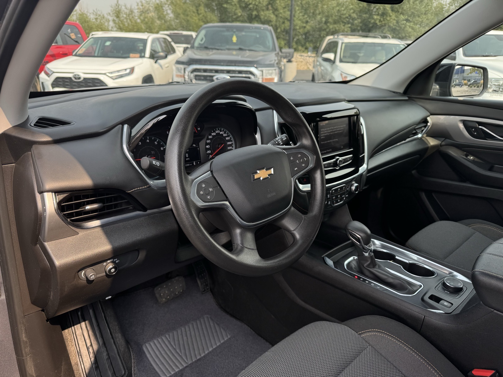 2021 Chevrolet Traverse LS photo 14