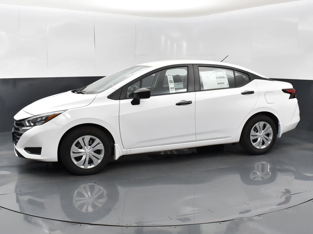 2025 Nissan Versa 1.6 S photo 4