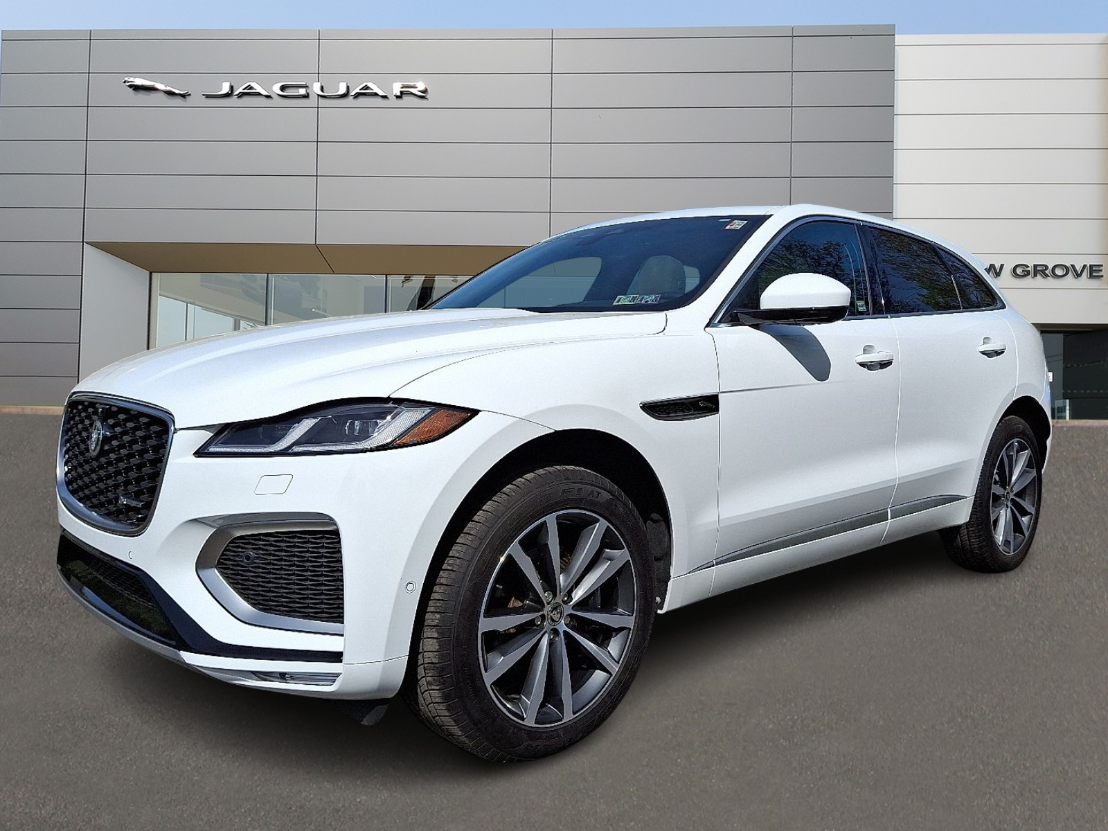 2025 Jaguar F-PACE R-Dynamic S