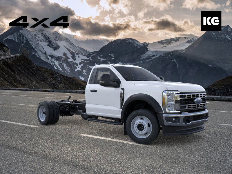 2025 Ford F-550 Super Duty Chassis Cab XL's photo