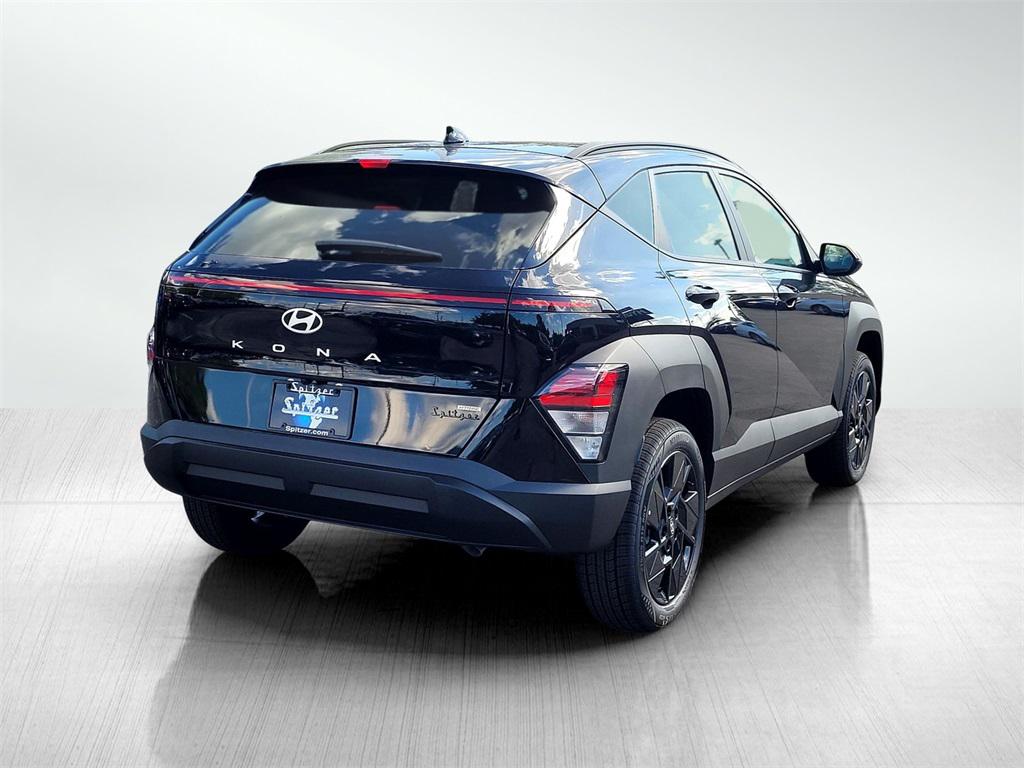 2026 Hyundai Kona SEL photo 4