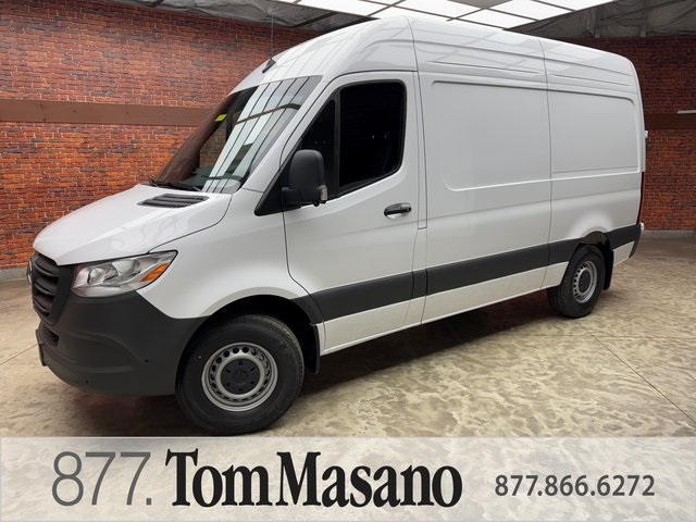 2026 Mercedes-Benz Sprinter Cargo Van Base's photo