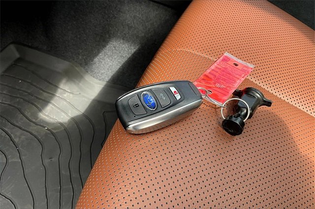 2025 Subaru Forester Touring photo 22