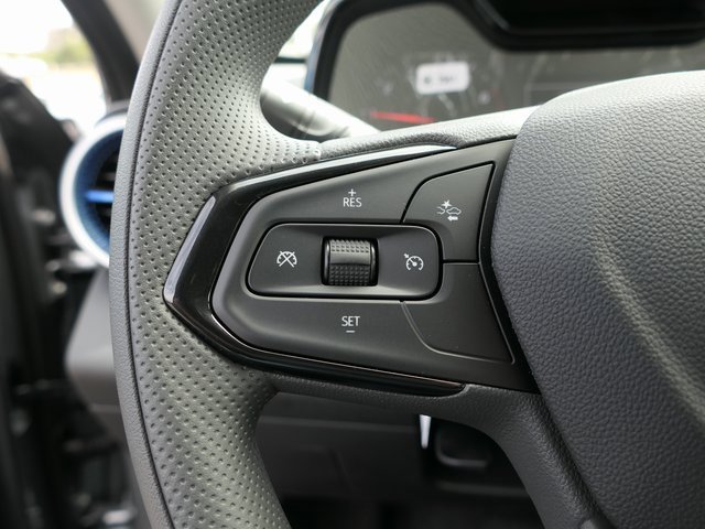 2026 Chevrolet Trax LS photo 13