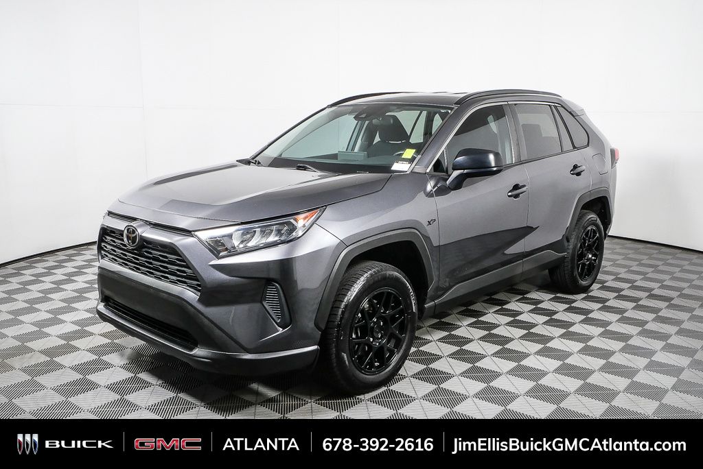 2021 Toyota RAV4 LE